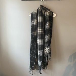 Steve Madden Knit Scarf Plaid Reversible